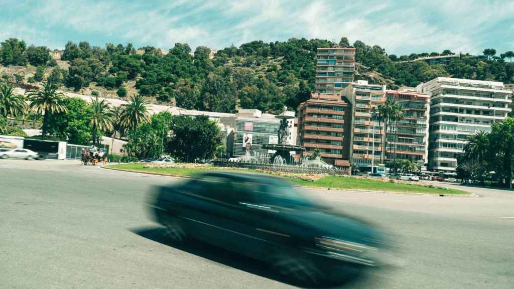 Uber se estrena la Costa del Sol y lanza una tarifa complementaria con el AVE