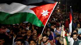 Continúan las protestas en Jordania a pesar de la dimisión del primer ministro