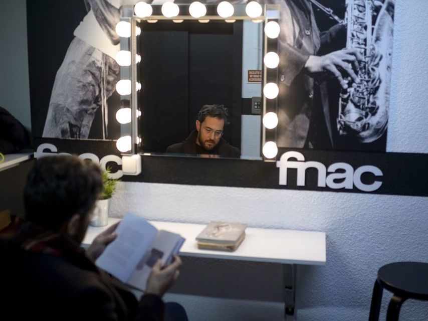 Màxim Huerta, dos meses y miles de kilómetros en soledad en gira literaria. Dani Pozo