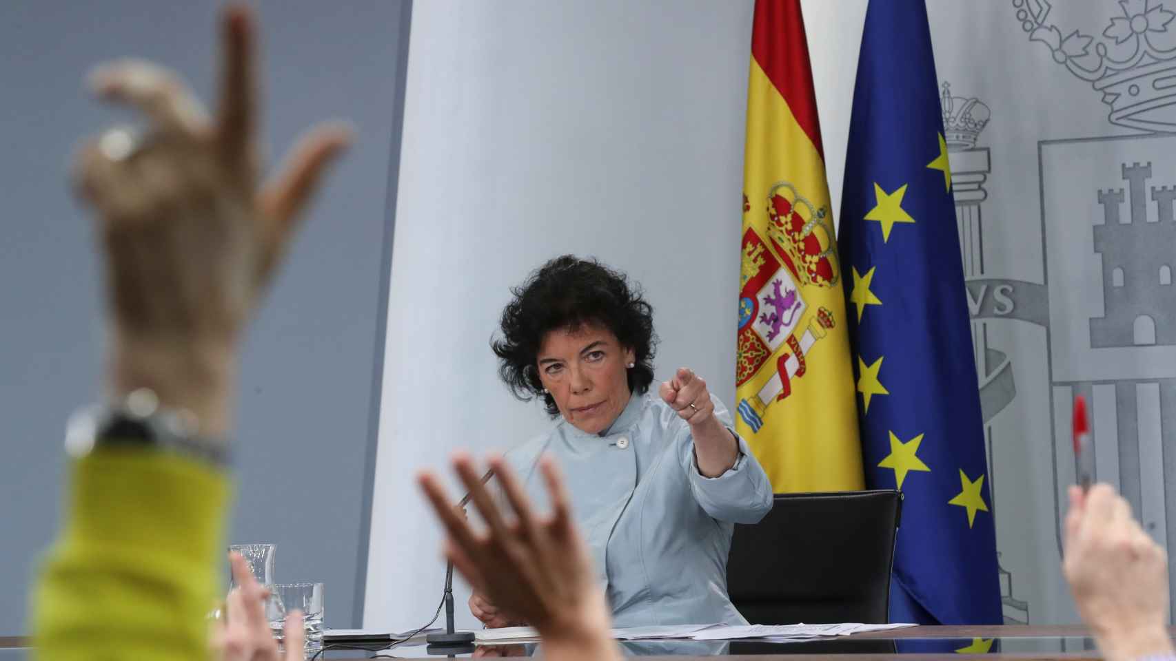 Isabel Celaá, durante su primera rueda de prensa como portavoz, este viernes en Moncloa.