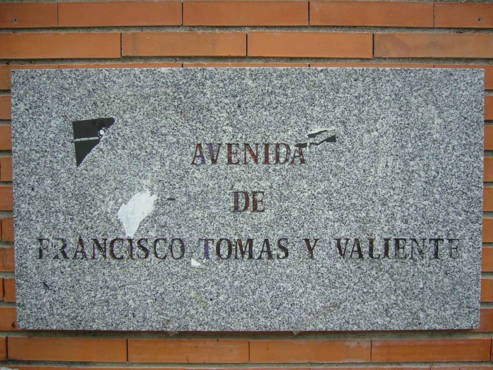 En la Universidad Autónoma hay una calle con el nombre del difunto jurista.