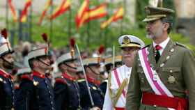 El rey Felipe VI en el acto militar celebrado en el Real Monasterio de San Lorenzo de El Escorial.