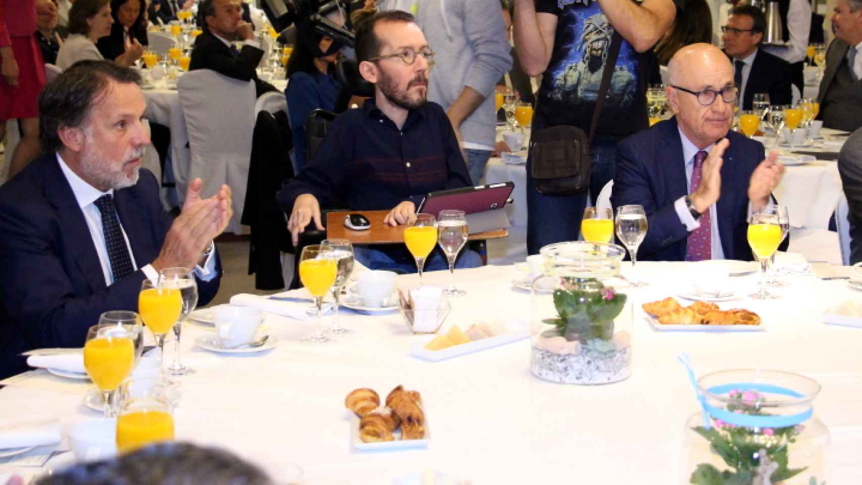 José Creuheras, Pablo Echenique y Josep Antoni Duran i Lleida.