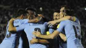La selección de Uruguay celebra un gol. Foto fifa.com