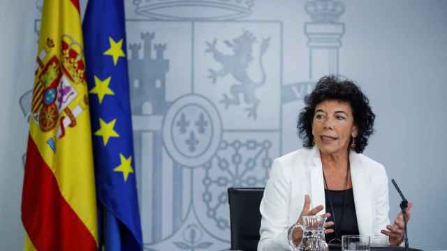 La ministra portavoz del Gobierno, Isabel Celáa, este viernes en Moncloa.
