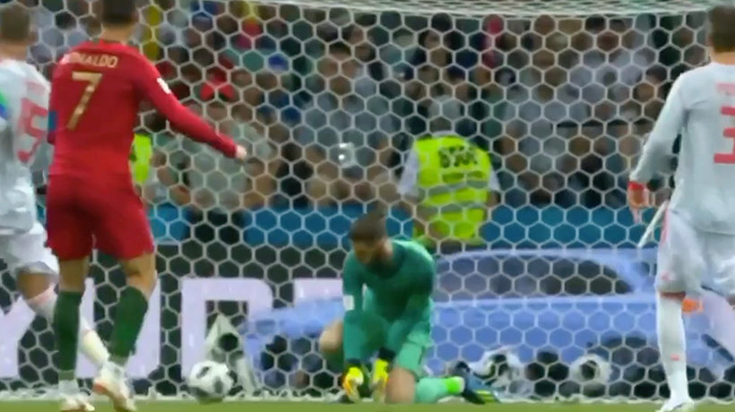 Fallo de De Gea en el segundo gol de Portugal