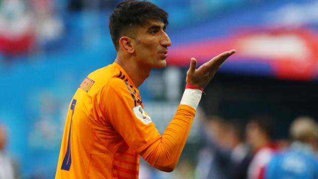 Alireza Beiranvand, portero de Irán.