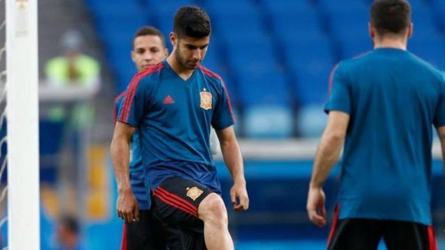 Asensio entrena con la Selección. Foto: sefutbol.com