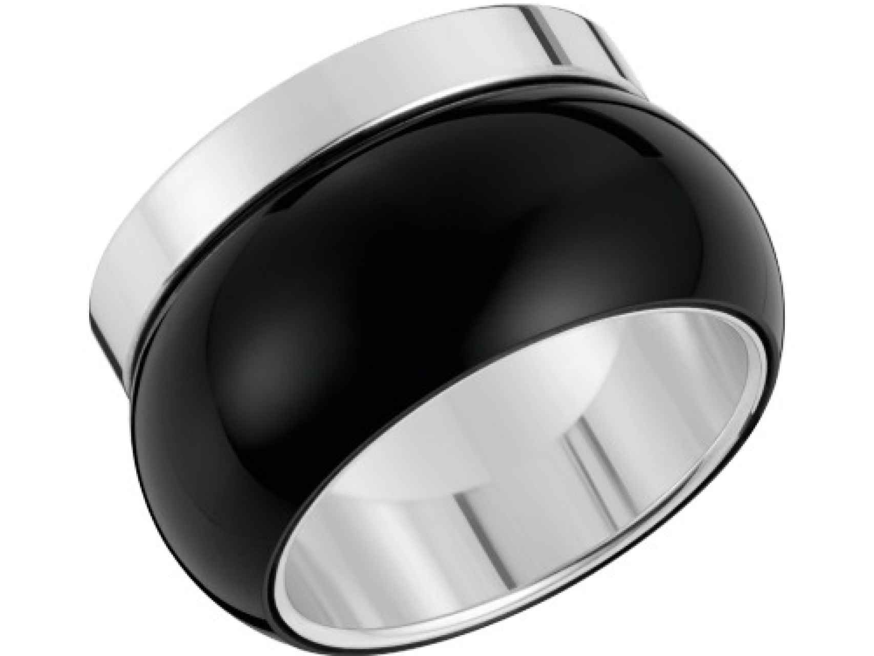 El anillo diseñado por Carlota.