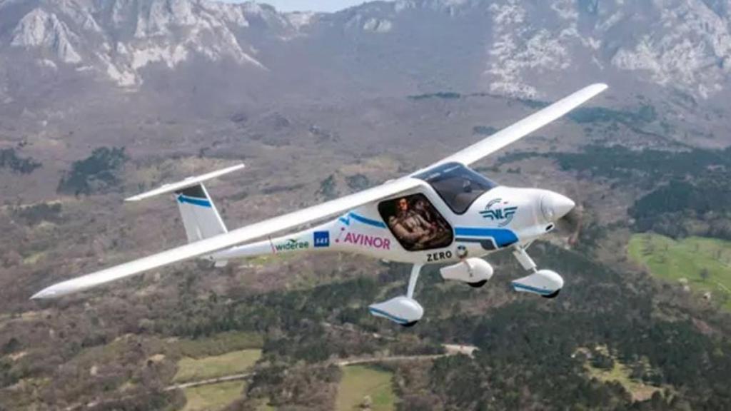 Avión eléctrico.