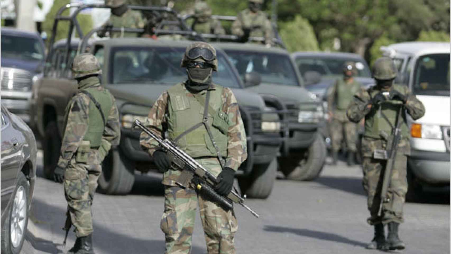 Policías en las calles de México