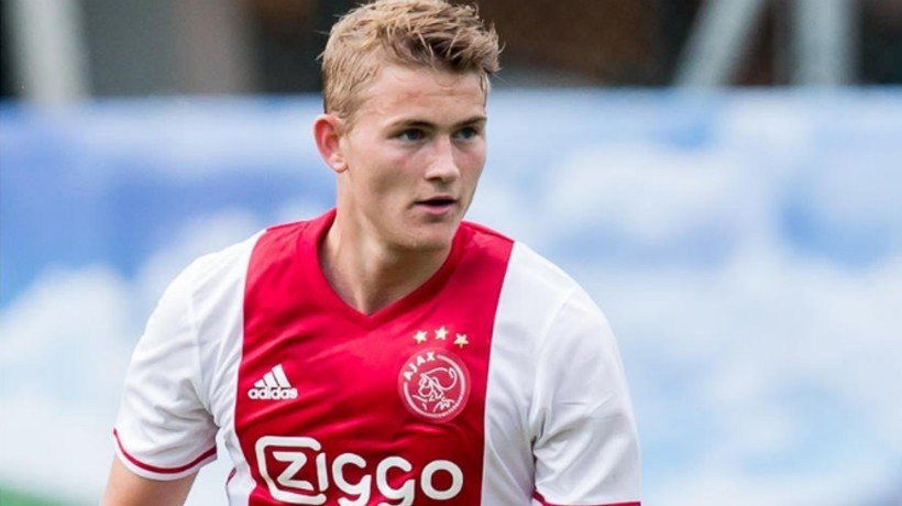 De Ligt y De Jong se quedarán en el Ajax
