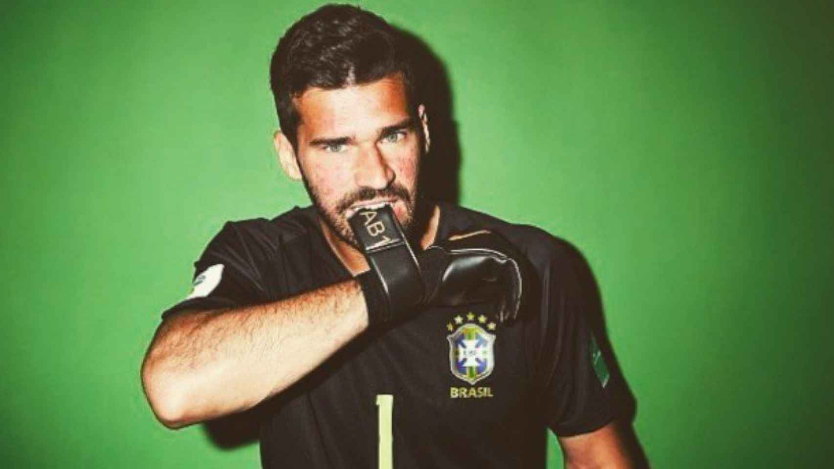 Alisson, con Brasil. Foto Instagram (@alissonbecker)