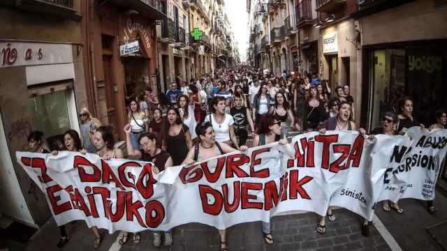 El grito de no es abuso, es violación ha vuelto a escucharse en la plaza Consistorial de Pamplona.