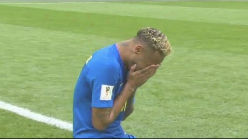 Neymar llora después del partido contra Costa Rica. Foto. Twitter (@elchiringuitotv)