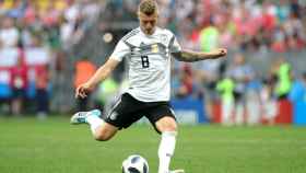 Kroos durante un partido de Alemania. Foto: Twitter (@DFB_Team).