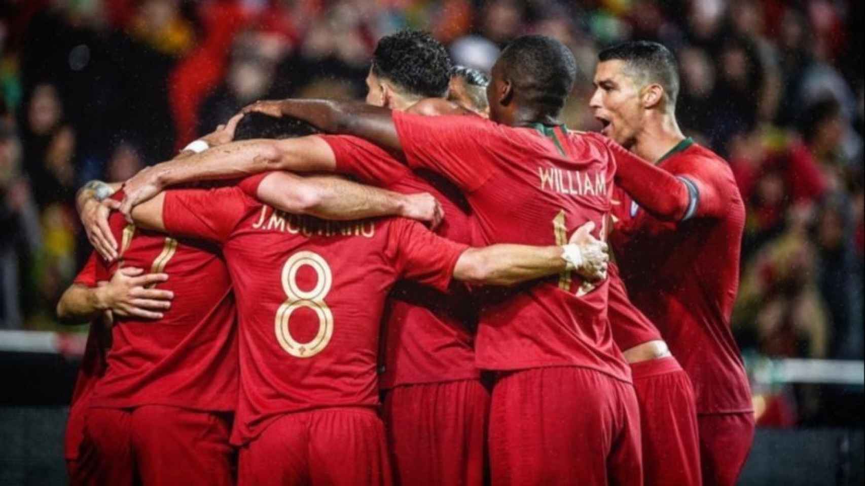 Portugal celebra un gol. Foto: Twitter (@Fabio_Coentrao)