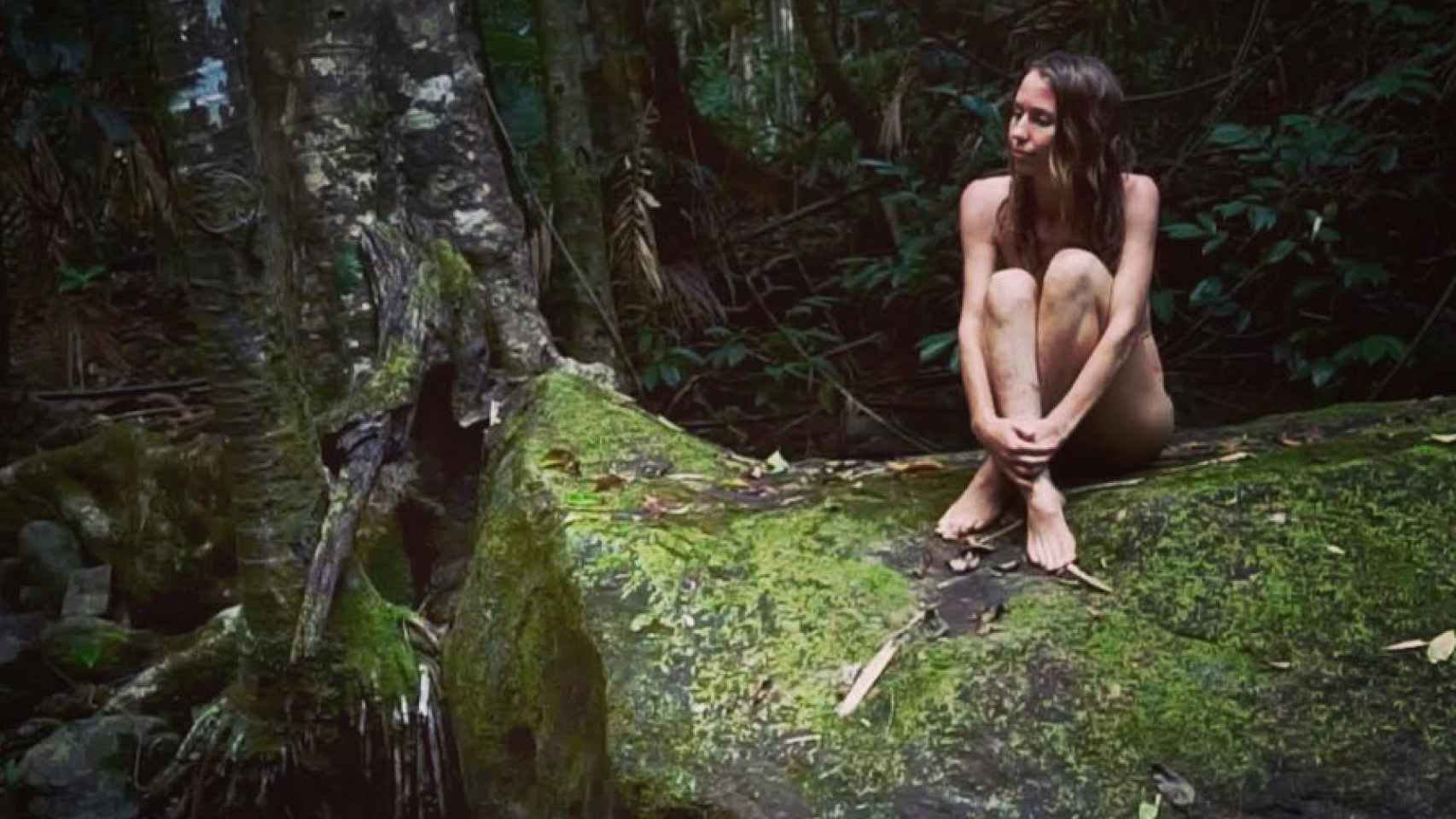 Una de las fotografía de su nueva vida en la selva.