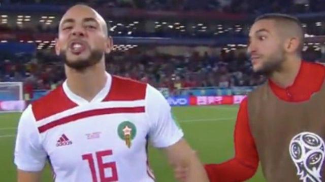 Amrabat insulta ante la cámara