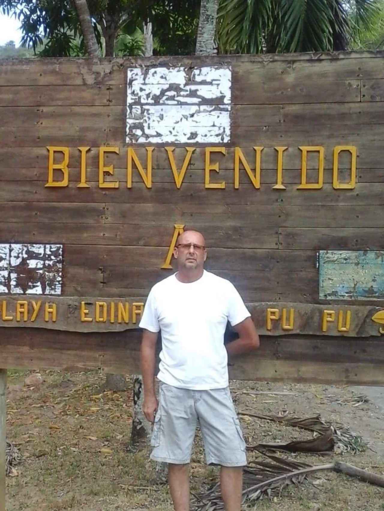 El Español en una playa venezolana