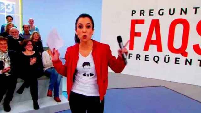 Laura Rosel, presentadora del programa de TV3 'Preguntes Freqüents', estaba anunciada en un acto de Òmmium Cultural.