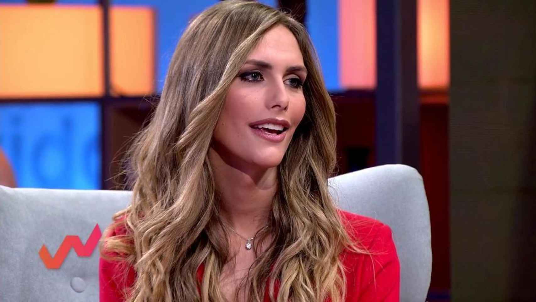 Ángela Ponce logra ser la primera mujer transexual en ganar Miss España