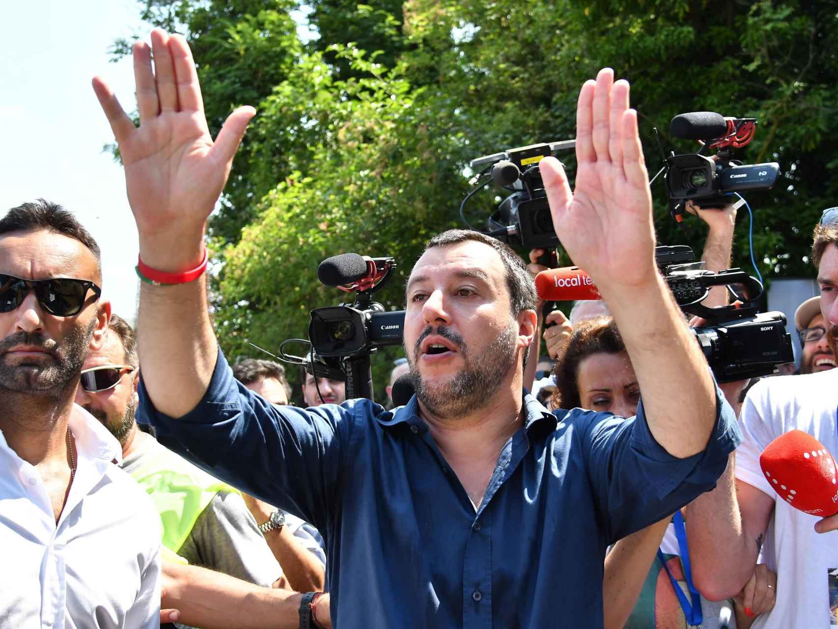 Salvini, durante el acto de la Liga Norte, este domingo.