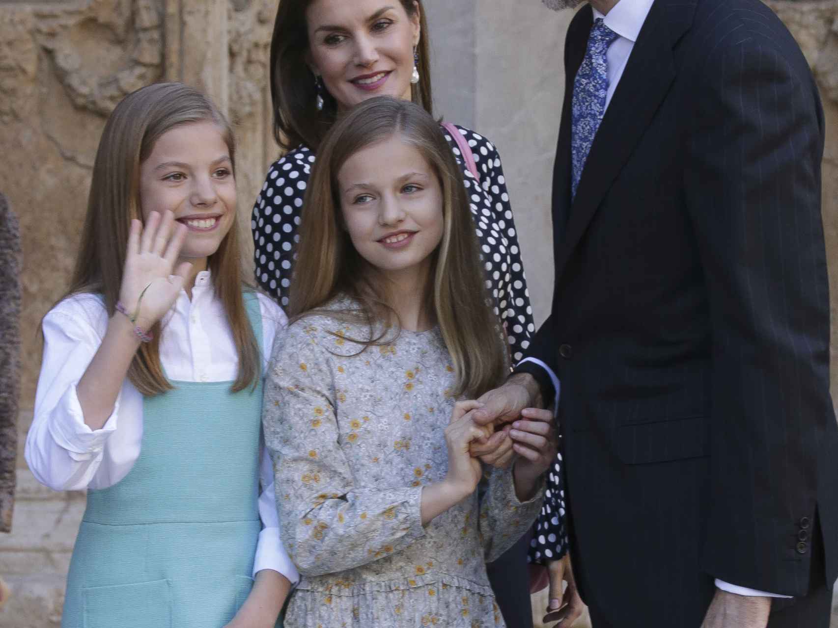 La Familia Real en la Misa de Pascua
