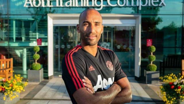 Lee Grant, nuevo portero del Manchester United. Foto Twitter (@ManUtd)