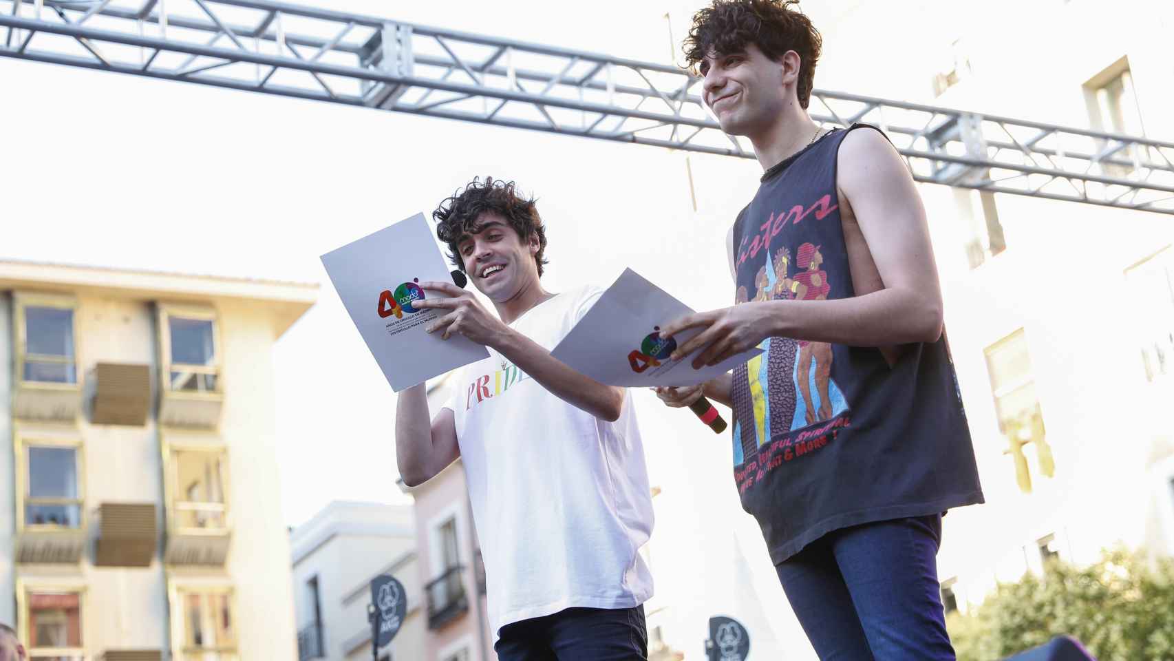 Los Javis lanzan el 'chupinazo' de las Fiestas del Orgullo Gay más milenial