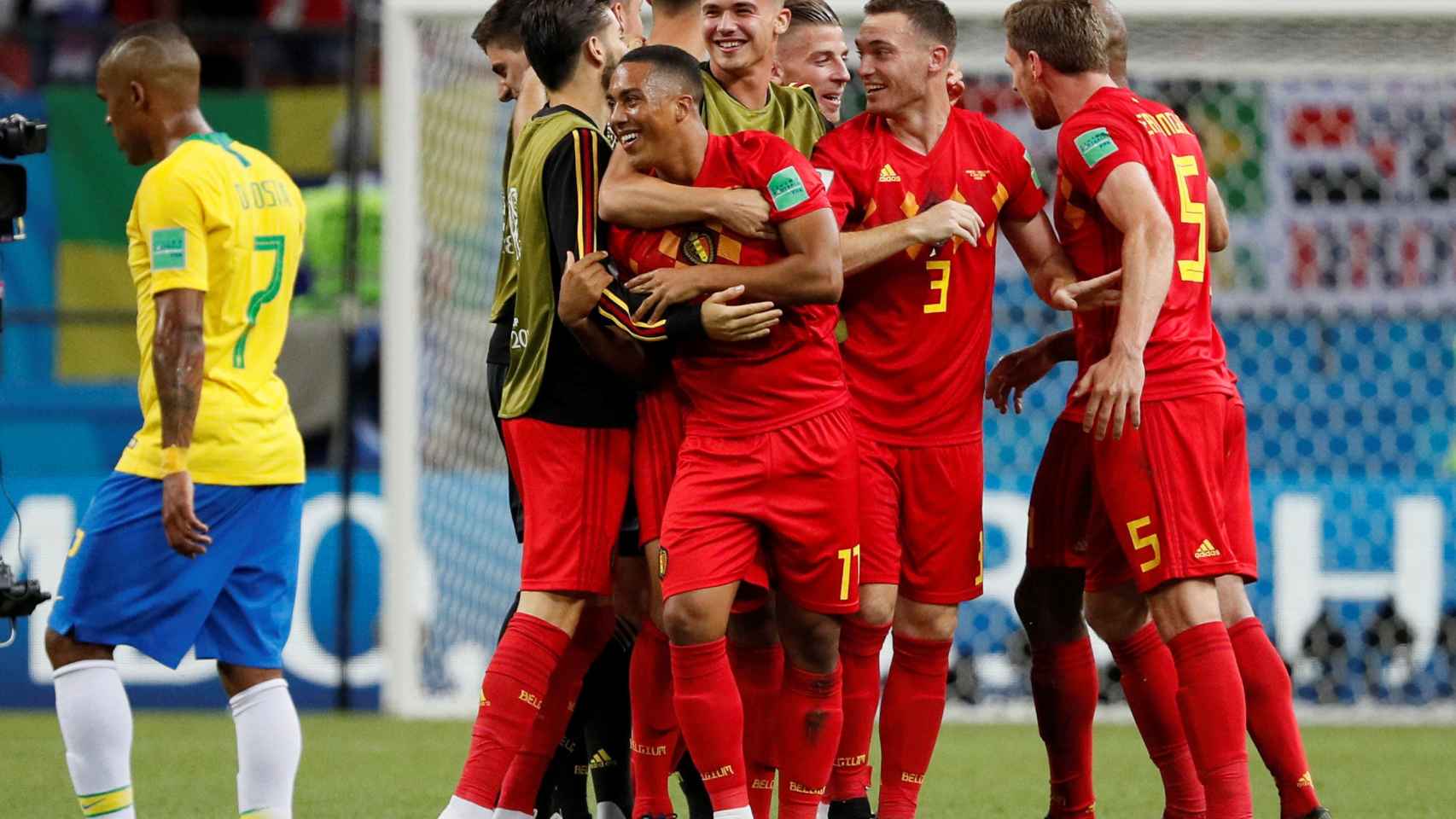 Los jugadores de Bélgica celebran el pase a semifinales.