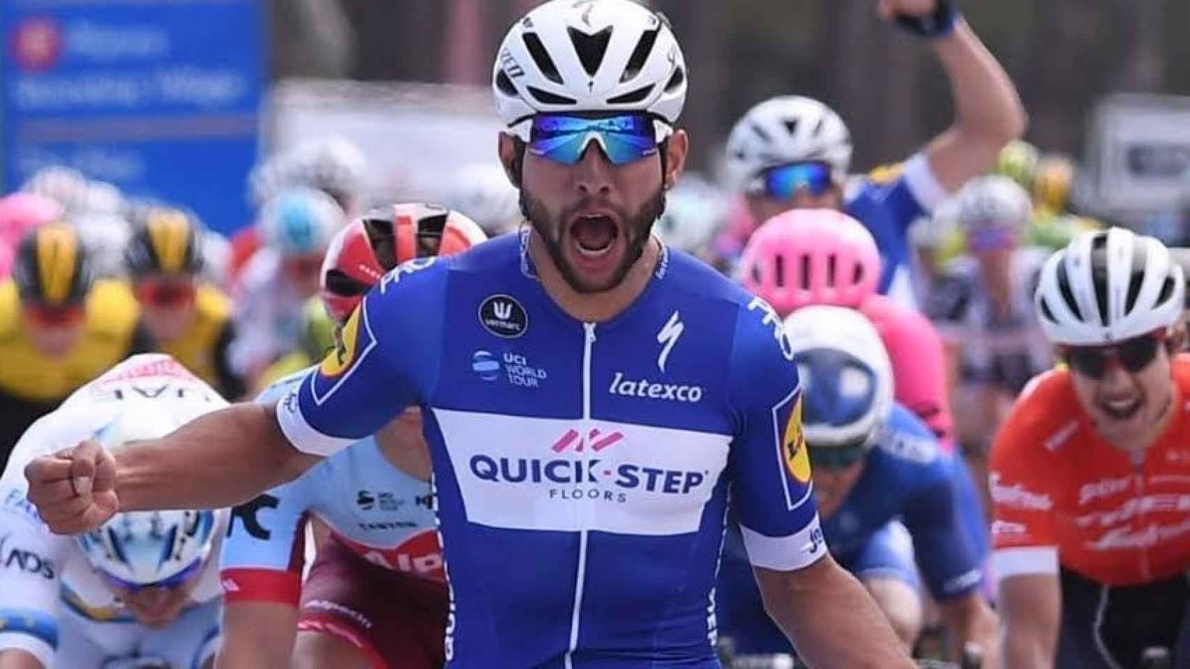 Fernando Gaviria se lleva la primera etapa del Tour de Francia.