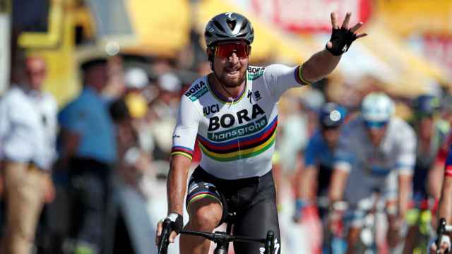 Peter Sagan celebra su victoria de etapa en el Tour.