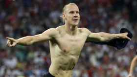Vida, jugador de Croacia, celebra su gol a Rusia.