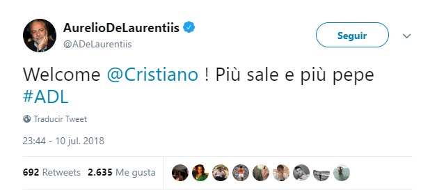 Aurelio De Laurentiis da la bienvenida a Cristiano.