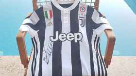 Primera camiseta de la Juventus firmada por Cristiano Ronaldo