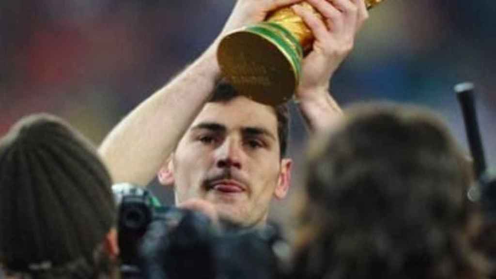Iker Casillas también se ha puesto nostálgico en sus redes.