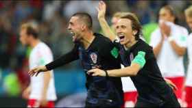 Modric y Kovacic celebran el pase a cuartos del Mundial
