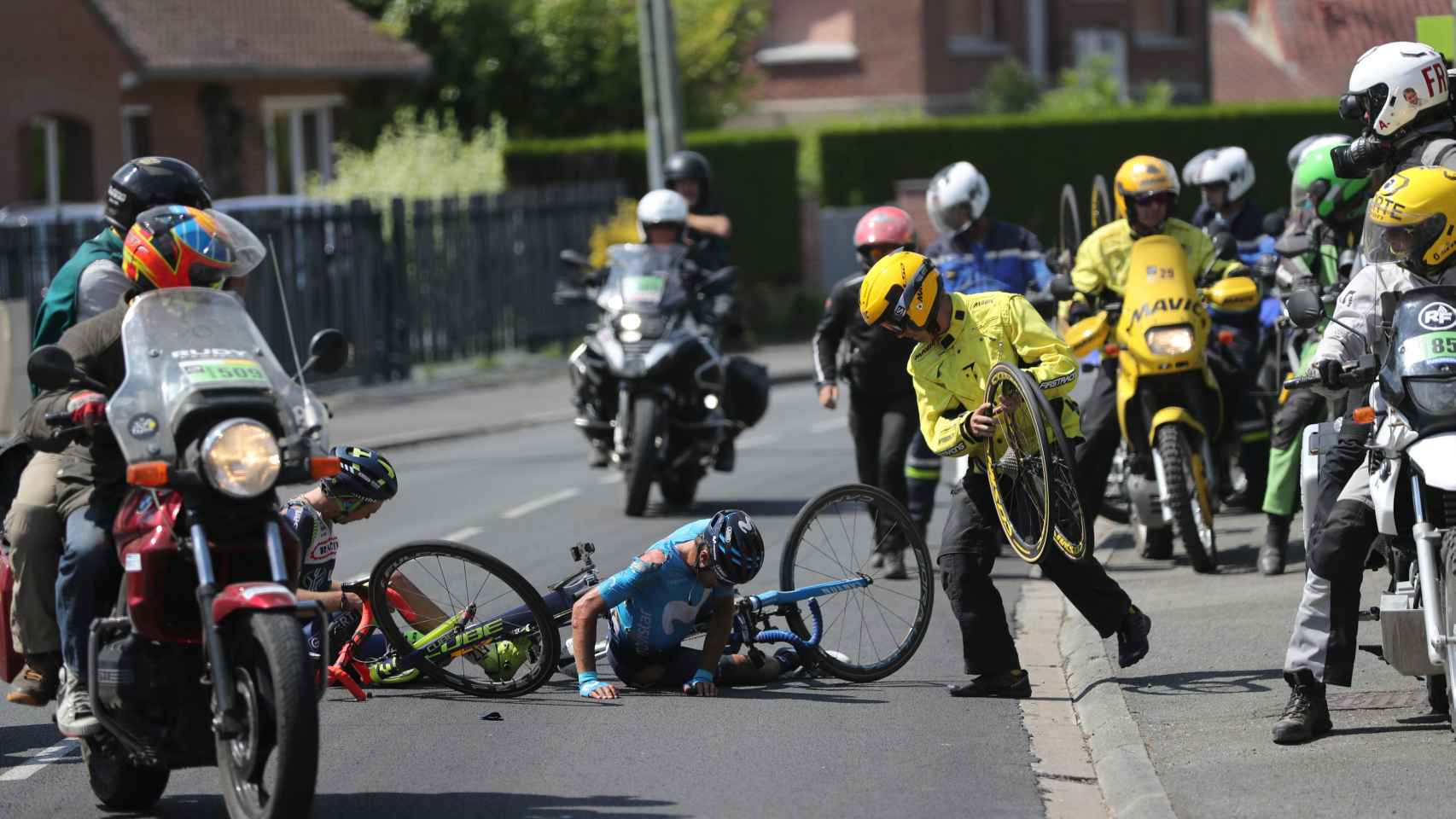 Caída de Mikel Landa en el Tour de Francia.
