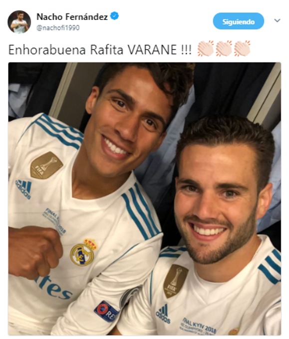 Nacho felicita a Varane por ganar el Mundial