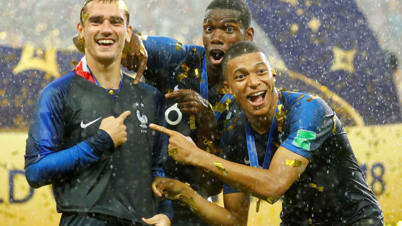 Griezmann, Pogba y Mbappé celebran el Mundial de Francia