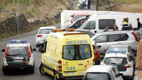 Agentes de la Policía Judicial de la Guardia Civil investigan el suceso en La Orotava (Tenerife).
