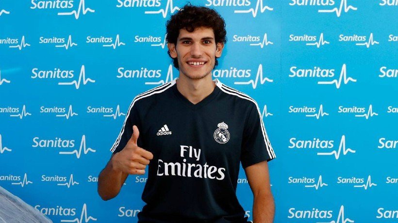Vallejo pasa reconocimiento médico con el Real Madrid