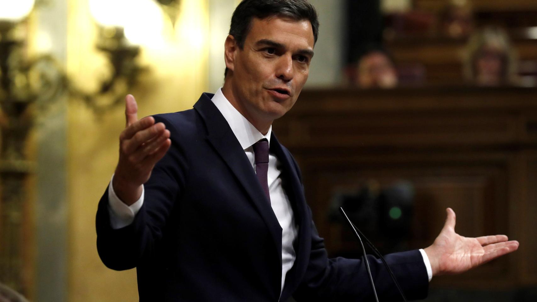 Pedro Sánchez comparece a petición propia en el Congreso.