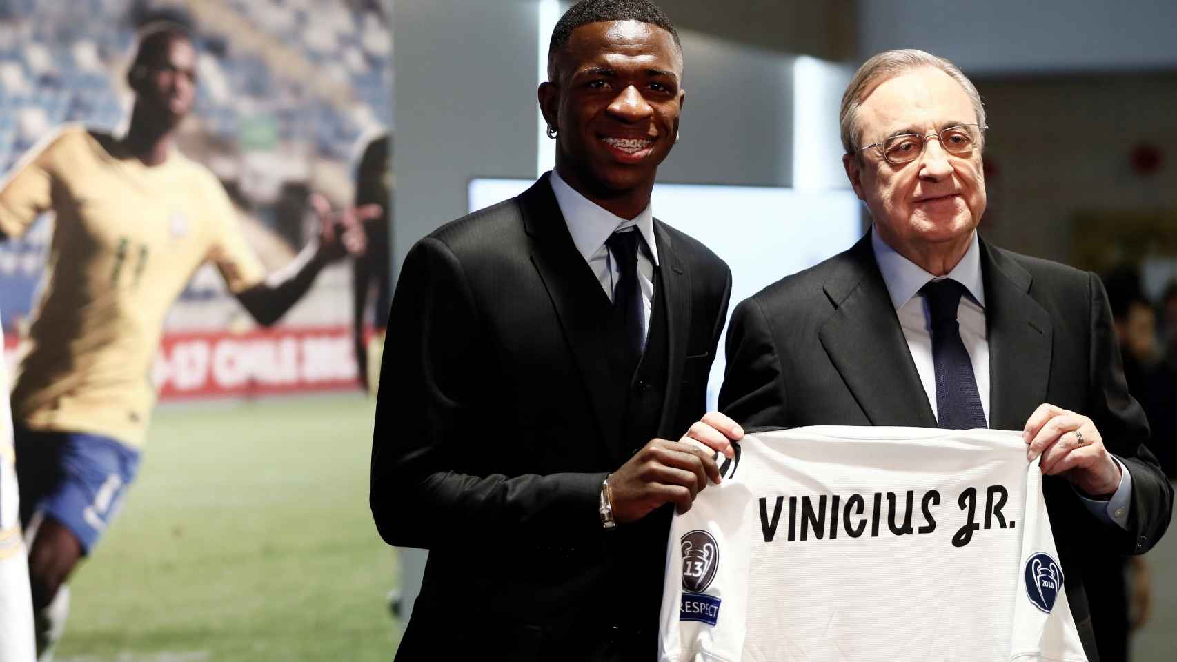 Vinicius, durante su presentación como jugador del Real Madrid