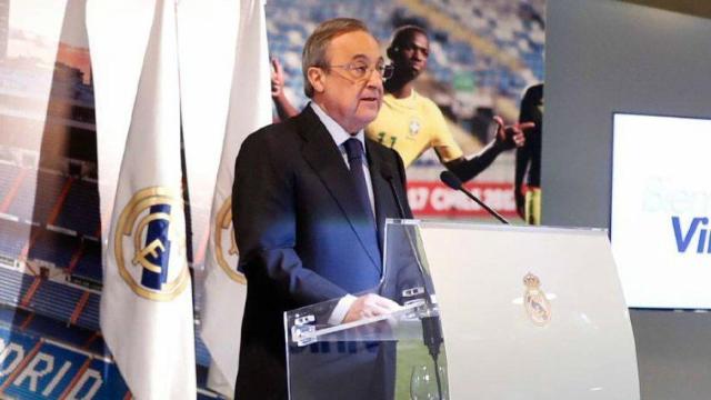 Florentino Pérez presenta a Vinicius