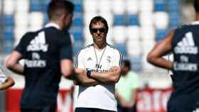 Lopetegui dirige un entrenamiento del Real Madrid