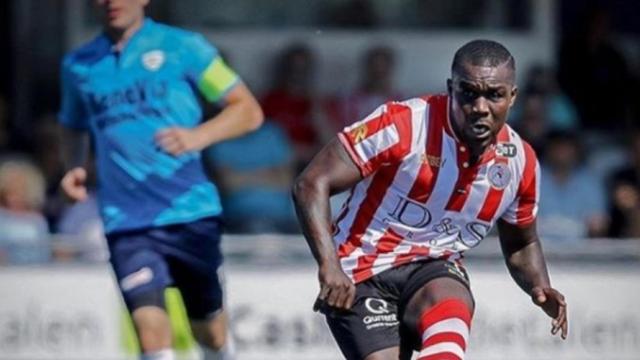 Royston Drenthe con el Sparta de Rotterdam. Foto: Instagram (@roya2faces)