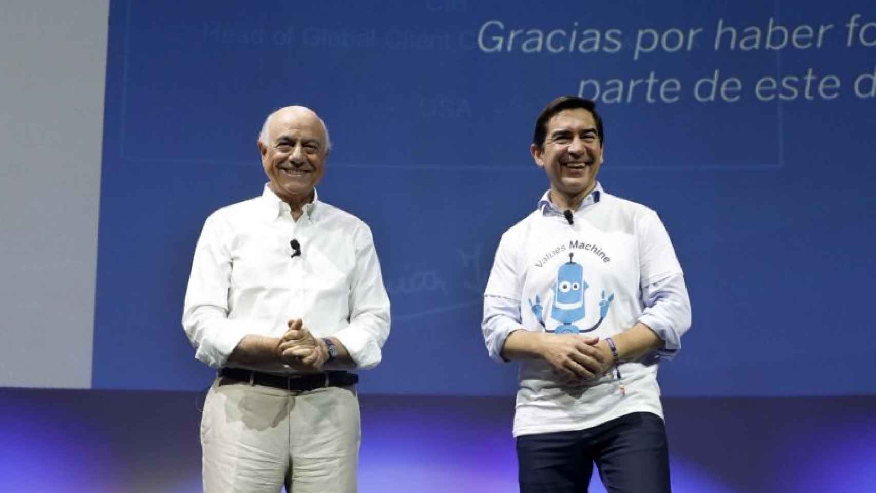 El presidente de BBVA, Francisco González y el consejero delegado, Carlos Torres Vila, durante el ‘Values Day’ .