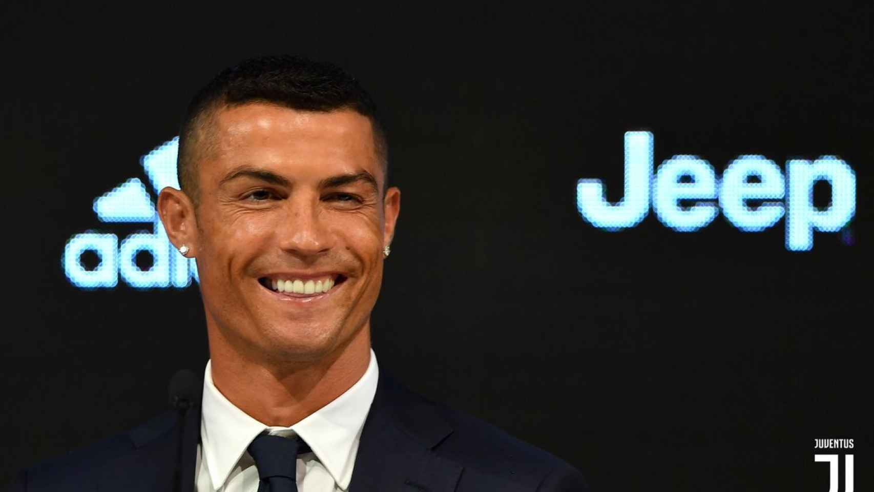 Cristiano Ronaldo, durante su presentación con la Juventus